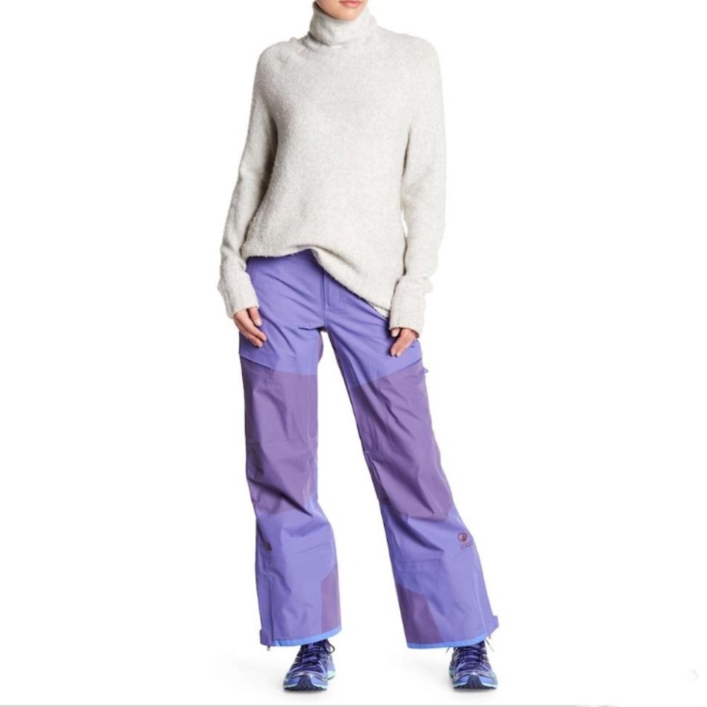 The North Face Fuse Athletic Fit Pants